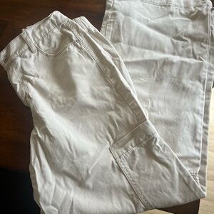 Khaki cargo pants Kenzie size 8